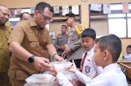 Gowa Luncurkan Program Makanan Bergizi Gratis di 17 Sekolah