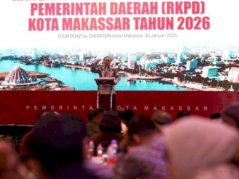 Danny Pomanto saat membuka resmi Forum Konsultasi publik rancangan awal RKPD Makassar 2026, di Four Points By Sheraton, Makassar, Kamis (30/1/2025).