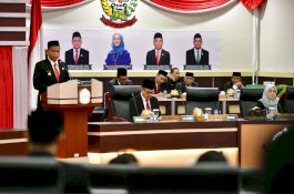 DPRD Sulsel Tetapkan Andi Sudirman - Fatmawati Rusdi sebagai Gubernur dan Wakil Gubernur Terpilih