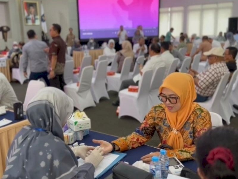 Bupati terpilih Kabupaten Gowa Husniah Talenrang saat menjalani tes kesehatan di Kemendagri pagi tadi. @Jejakfakta/Foto: Istimewa