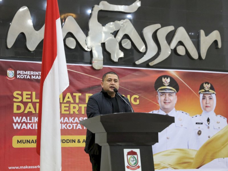 Wali Kota Makassar, Munafri Arifuddin, saat melakukan pertemuan strategis bersama jajaran Organisasi Perangkat Daerah (OPD) di Rumah Jabatan Wali Kota, Jumat (28/2/2025) malam. @Jejakfakta/dok. Pemkot Makassar