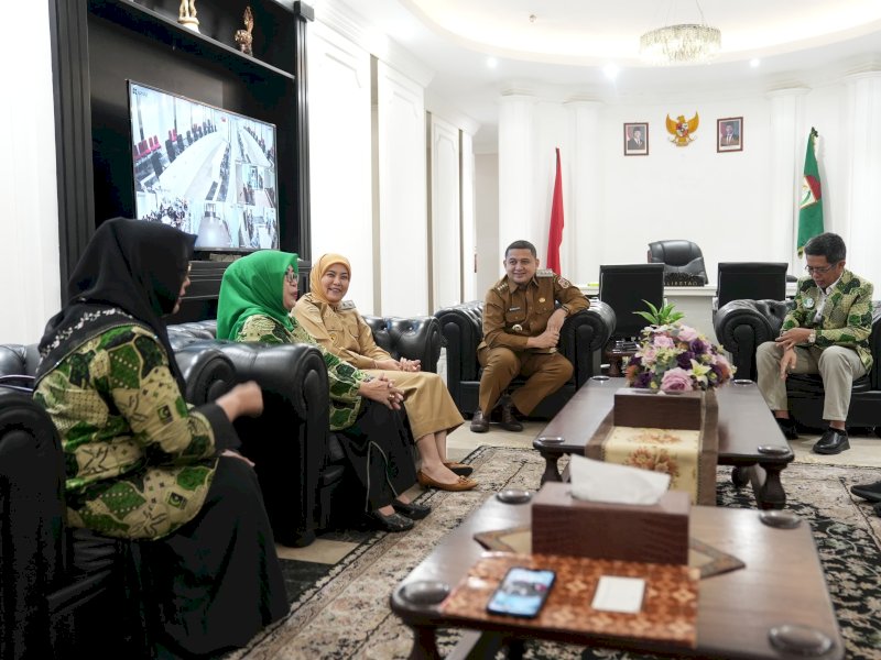 Majelis Daerah (MD) Korps Alumni Himpunan Mahasiswa Islam (KAHMI) Kota Makassar menggelar audiensi dengan Wali Kota Makassar Munafri Arifuddin di Balai Kota Makassar, Senin (10/3/2025). @Jejakfakta/Humas Pemkot Makassar