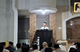 Syaharuddin Alrif Paparkan Lima Program Unggulan di Tarawih Berjemaah
