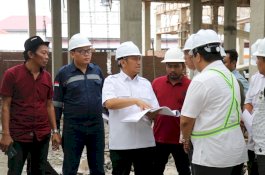Bupati Irwan Sidak Proyek Pembangunan Pasar Tomoni, Target Rampung Akhir Maret