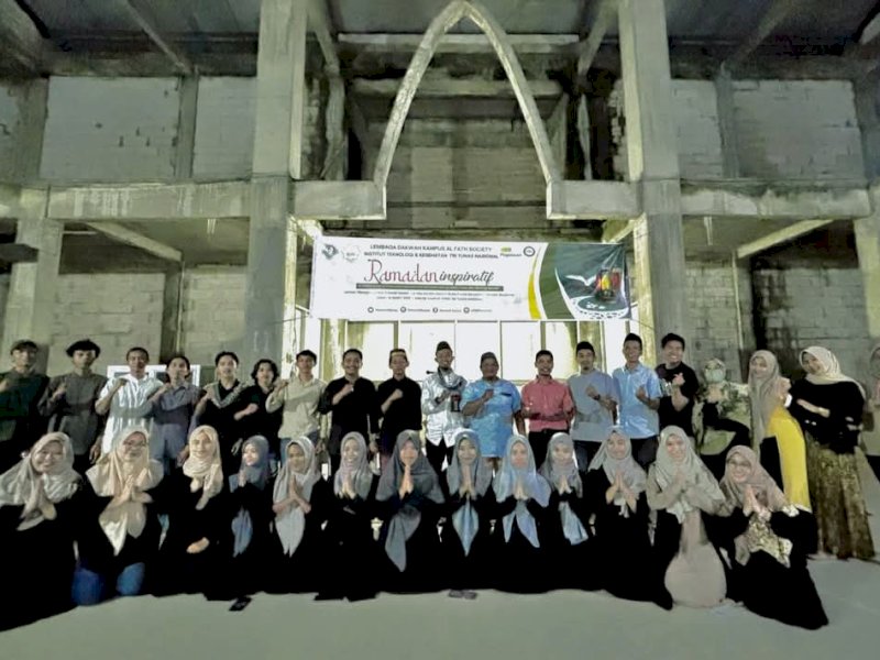 ITEKES Tri Tunas Nasional dengan digelarnya acara "Ramadan Inspiratif" oleh Lembaga Dakwah Kampus (LDK) Al-Fath Society pada Jumat (14/3/2025). @Jejakfakta/dok. Istimewa