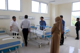 Bupati Luwu Timur Tinjau Progres Pembangunan Rumah Sakit Atue