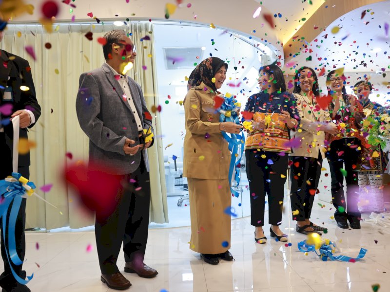 Wakil Wali Kota Makassar, Aliyah Mustika Ilham, menghadiri lauching layanan EyeQu di RS Primaya Hertasning, Selasa (18/03/2025). @Jejakfakta/dok. Humas Pemkot Makassar