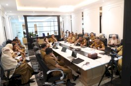 Rakor Bersama KPK, Irwan Tekankan Komitmen Pemkot Makassar Dalam Pengelolaan APBD dan Pengadaan Barjas