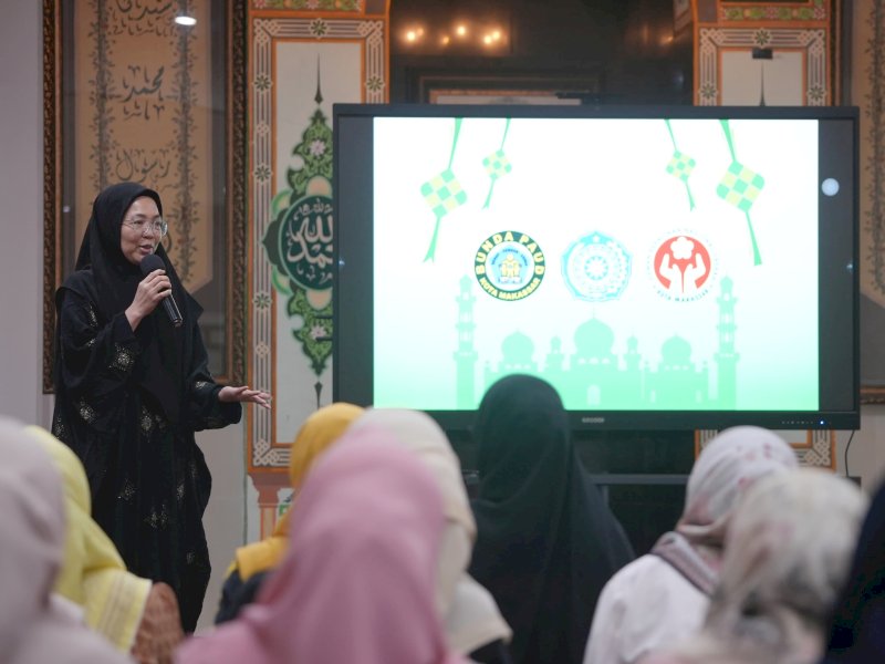 Ketua TP PKK Kota Makassar, Melinda Aksa, mengadakan pertemuan bersama jajaran pengurus TP PKK Kota, Dekranasda, Pokja Bunda PAUD, serta Ketua TP PKK dari 15 kecamatan, di Baruga Anging Mammiri, Rumah Jabatan Wali Kota Makassar, Rabu (26/03/2025). @Jejakfakta/dok. Humas Pemkot Makassar