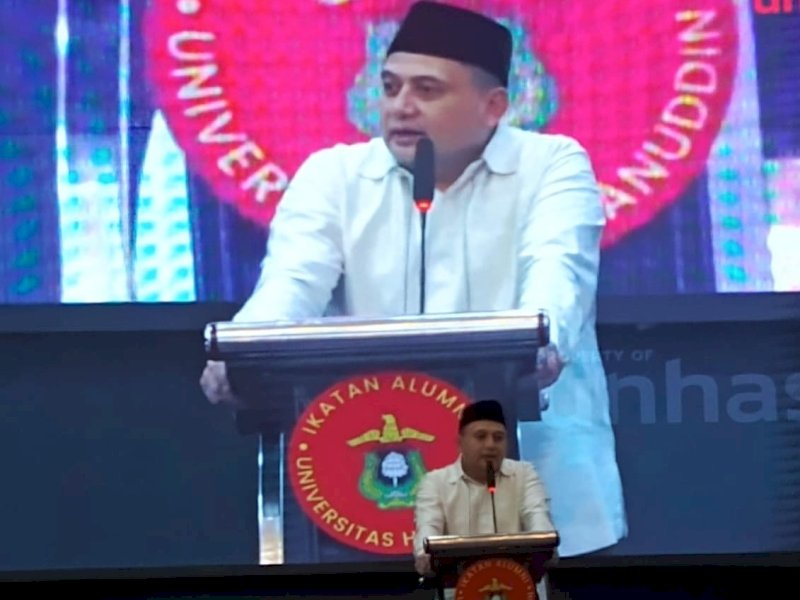Munafri terpilih secara aklamasi sebagai ketua dalam Musyawarah Ikatan Alumni Fakultas Hukum Unhas Periode 2025-2029, yang berlangsung di Hotel Arya Duta Makassar, Minggu (5/4/2025). @Jejakfakta/Istimewa