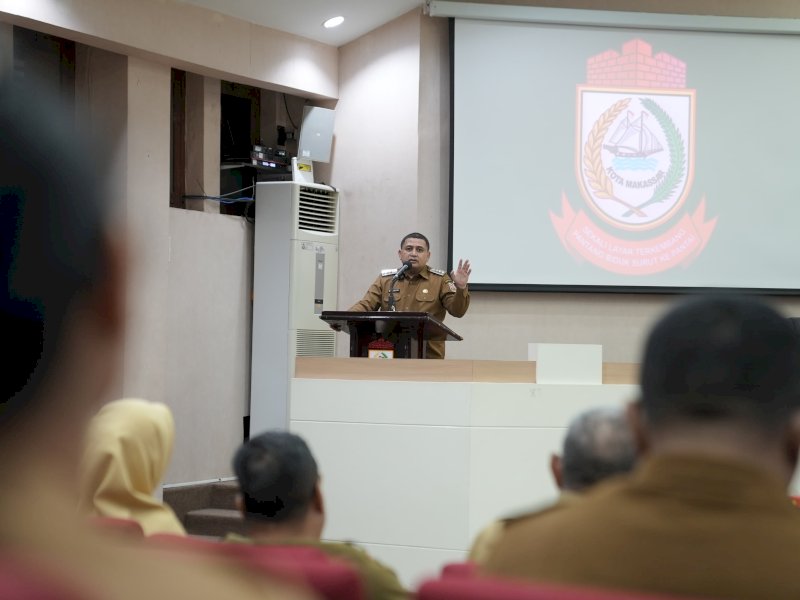 Wali Kota Makassar Munafri Arifuddin, dalam Rapat Koordinasi Lingkup Organisasi Perangkat Daerah (OPD) di Kantor Balaikota, Selasa (8/4/2025). @Jejakfakta/dok. Humas Pemkot Makassar