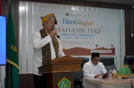 Buka Manasik Haji Tana Toraja dan Toraja Utara, Kakanwil: Perbanyak Ibadah dan Doa, Bukan Selfie dan Belanja