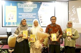 Bunda PAUD Melinda Aksa Apresiasi Peluncuran Buku Karya Adilah Wina Fitria&nbsp;