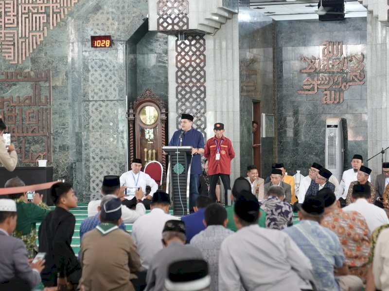 Wali Kota Makassar Munafri Arifuddin, saat menghadiri Syawalan 1446 H yang digelar oleh Pimpinan Muhammadiyah Kota Makassar, di Masjid Al-Markaz Al-Islami, Sabtu (26/4/2025). @Jejakfakta/dok. Humas Pemkot Makassar