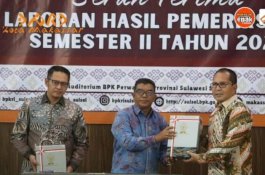 Ketua DPRD dan Walikota Makassar Terima LHPK 2024, Momentum Tingkatkan Akuntabilitas
