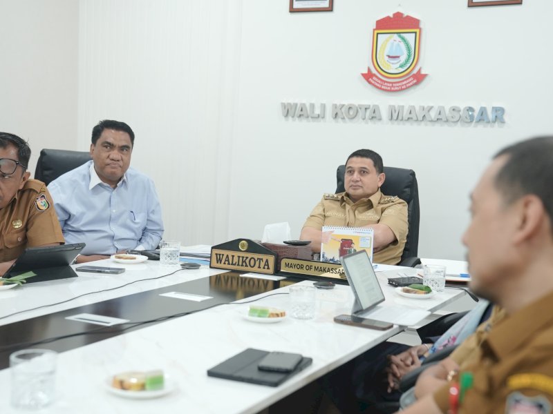 Wali Kota Makassar, Munafri Arifuddin mengikuti Rapat Dengar Pendapat (RPD) secara virtual bersama Komisi II DPR RI, Senin (28/4/2025). @Jejakfakta/dok. Humas Pemkot Makassar