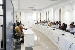 Jelang May Day 2025, Pemkot Makassar-Serikat Buruh Bahas Isu Ketenagakerjaan