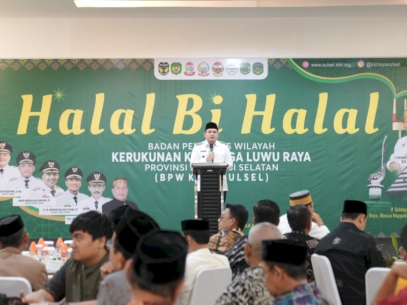 Wali Kota Makassar Munafri Arifuddin, saat menghadiri acara Halal Bihalal Kerukunan Keluarga Luwu Raya (KKLR) di Graha Pena, Jalan Urip Sumohardjo, Rabu (30/4/2025). @Jejakfakta/dok. Humas Pemkot Makassar