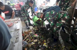 Pasar Terong Kini Lebih Bersih dan Tertata, Warga Apresiasi Karya Bakti Kodim 1408/ Makassar