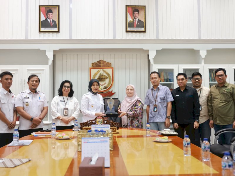 Aliyah Mustika Ilham, menerima audiensi dari jajaran PT. Permodalan Nasional Madani (PNM) di Ruang Wakil Wali Kota Lantai 2, Balai Kota Makassar, Rabu (7/5/2025). @Jejakfakta/dok. Humas Pemkot Makassar