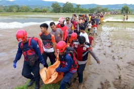 Marshanda Ditemukan Meninggal Setelah Terseret Arus Sungai Savana di Maros