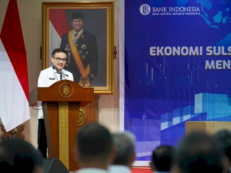Sekretaris Daerah Provinsi Sulsel, Jufri Rahman, saat menghadiri  forum diskusi &ldquo;Sulsel Talk&rdquo; yang digelar oleh Kantor Perwakilan Bank Indonesia Provinsi Sulsel di Baruga Pinisi, Kantor BI Sulsel, Jalan Jenderal Sudirman, Makassar, Rabu (14/5/2025). @Jejakfakta/dok. Humas Pemprov Sulsel