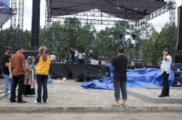 Bupati Irwan Tinjau Gladi Bersih, Matangkan Persiapan HUT ke-22 Luwu Timur