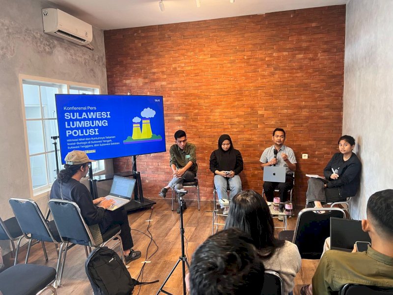 Muhammad Al Amin, Dinamisator Koalisi Sulawesi Tanpa Polusi dalam konferensi pers di Jakarta, Kamis (22/5/2025). @Jejakfakta/dok. Walhi