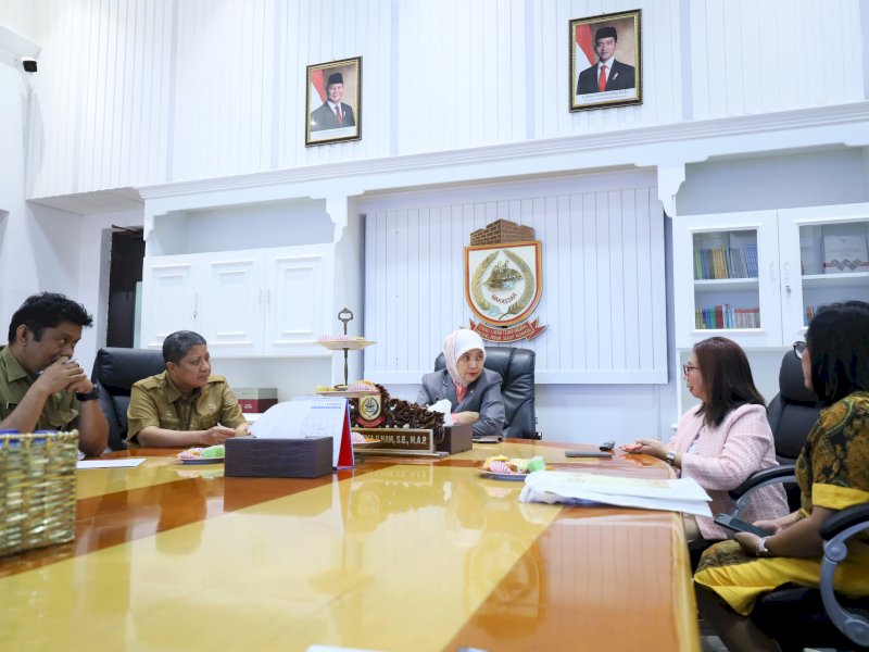 Wakil Wali Kota Makassar, Aliyah Mustika Ilham, menerima kunjungan silaturahmi sekaligus audience dari LKP Pelatihan Guru Teachers Grow di ruang kerjanya, Selasa (27/05/2025). @Jejakfakta/dok. Humas Pemkot Makassar