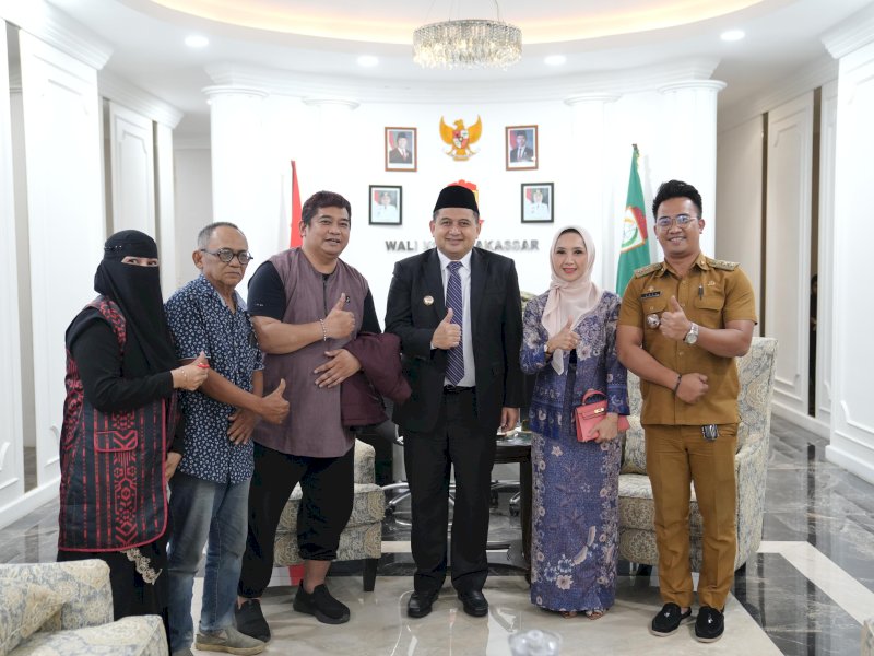 Wali Kota Makassar, Munafri Arifuddin, saat menerima audiensi tim produksi Anak Lorong The Movie di Balai Kota Makassar, Senin (27/5/2025). @Jejakfakta/dok. Humas Pemkot Makassar