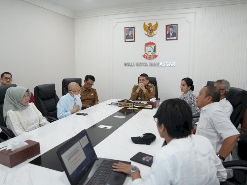 Wali Kota Makassar, Munafri Arifuddin menerima kunjungan dari perwakilan PT Shinko Teknik Indonesia,  di kantor Balai Kota Makassar, Selasa (3/6/2025). @Jejakfakta/dok. Humas Pemkot Makassar