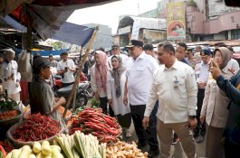 Wali Kota Makassar Sidak Harga Bahan Pokok Jelang Idul Adha