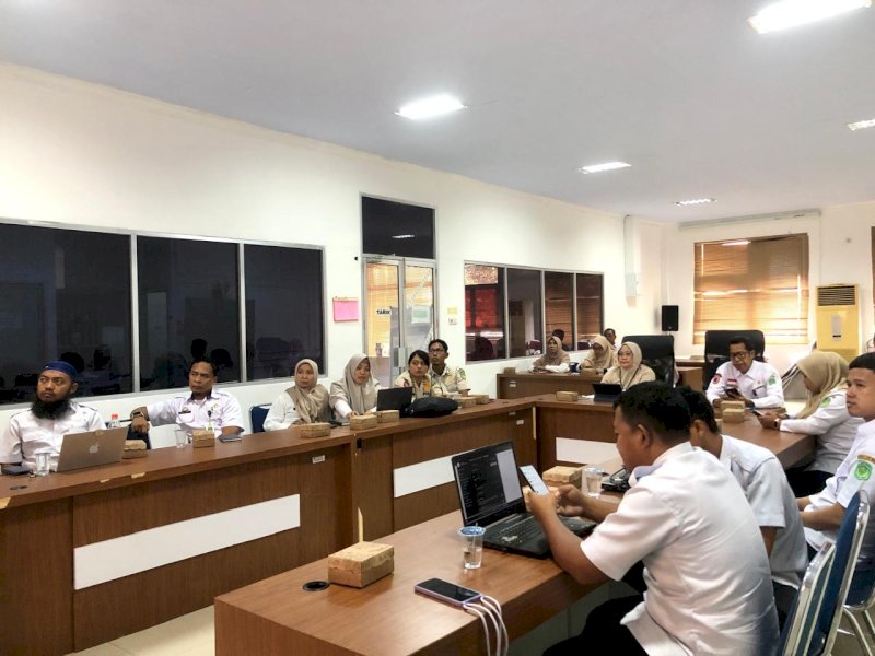 Kemendagri menggelar Zoom Meeting Desk Pengisian E-SPM yang diikuti oleh seluruh pemerintah daerah di Indonesia, termasuk Pemerintah Kabupaten Luwu Timur, Rabu (4/6/2025). @Jejakfakta/dok. Humas Pemkab Lutim