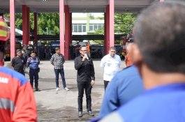 Wamendagri Puji Damkarmat Makassar, Jadi Percontohan Sistem Emergency Satu Atap