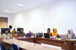 Tingkatkan Pengetahuan PAUD HI, Disdikbud dan Bunda PAUD Luwu Timur Gelar Webinar