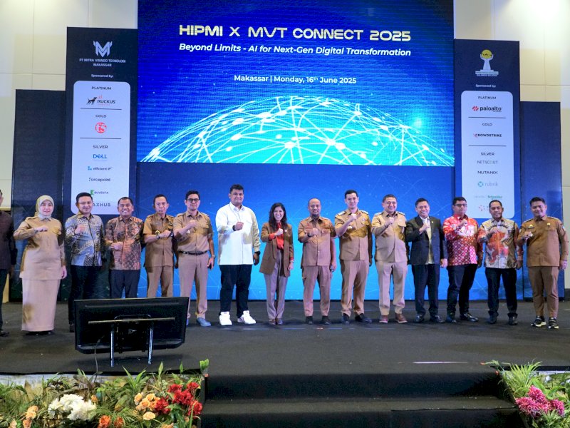 Bupati Pangkep Hadiri Forum HIPMI X MVT Connect 2025 dengan tema &ldquo;Beyond Limits: AI for Next-Gen Digital Transformation&rdquo;, di Phinisi Ballroom, Hotel Claro Makassar, Senin, (16/6/2025). @jejakfaktacom/Humas Pemda Pangkep.