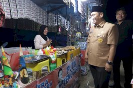 Satu Bulan Penuh, Bupati Irwan Resmikan Malili Night Market