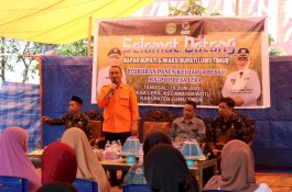 Petani Desa Lera Curhat Kekurangan Alsintan, Bupati Irwan: Segera Buat Proposal