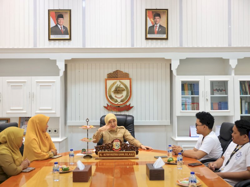Wakil Wali Kota Makassar, Aliyah Mustika Ilham, menerima audiensi dari manajemen PT. Fortitude Genius Indonesia, di Ruang Wakil Wali Kota Lantai 2, Kantor Balai Kota Makassar, Senin (23/6/2025). @Jejakfakta/dok. Humas Pemkot Makassar