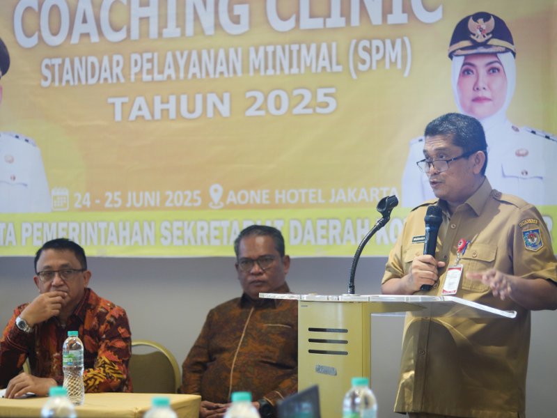 Bagian Tata Pemerintahan Setda Kota Makassar menggelar kegiatan coaching penyusunan laporan Standar Pelayanan Minimal (SPM) di Hotel Aone, Jakarta, pada 24&ndash;25 Juni 2025. @Jejakfakta/dok. Humas Pemkot Makassar