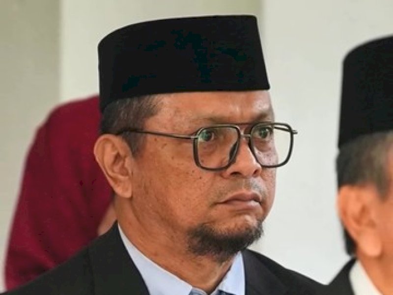 Kepala Dinas Koperasi dan UKM Kota Makassar, Arlin Ariesta, mengikuti apel peringatan Hari Keluarga Nasional (Harganas) ke-32 di halaman Balai Kota Makassar, Senin (30/6/2025). @Jejakfakta/Istimewa