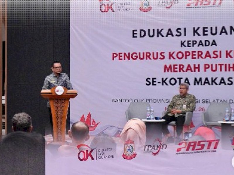 Kepala Dinas Koperasi dan UKM Kota Makassar, Arlin Ariesta, saat menghadiri kegiatan literasi keuangan bagi pengurus Koperasi Kelurahan Merah Putih (KKMP), di Ballroom Kantor OJK Sulselbar, Jalan Sultan Hasanuddin, Makassar, Kamis (26/06/2025). @Jejakfakta/Istimewa