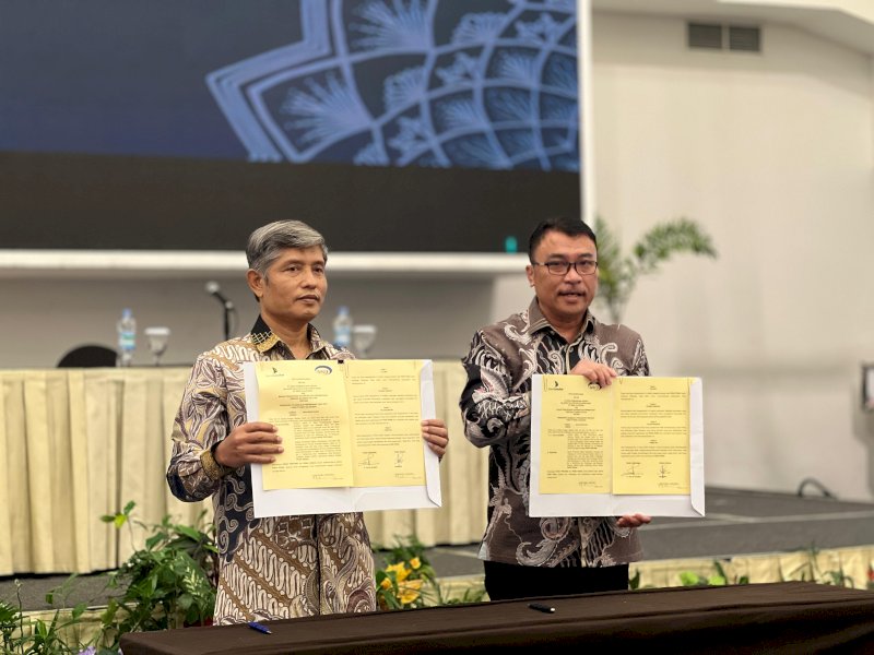 Bank Sulselbar MoU BPKP Perwakilan Sulsel terkait penerapan tata kelola perusahaan yang baik (Good Corporate Governance). Kegiatan ini dirangkaikan dengan Inhouse Training yang digelar di Claro Hotel Makassar, Selasa (8/7/2025). @Jejakfakta/dok. Istimewa