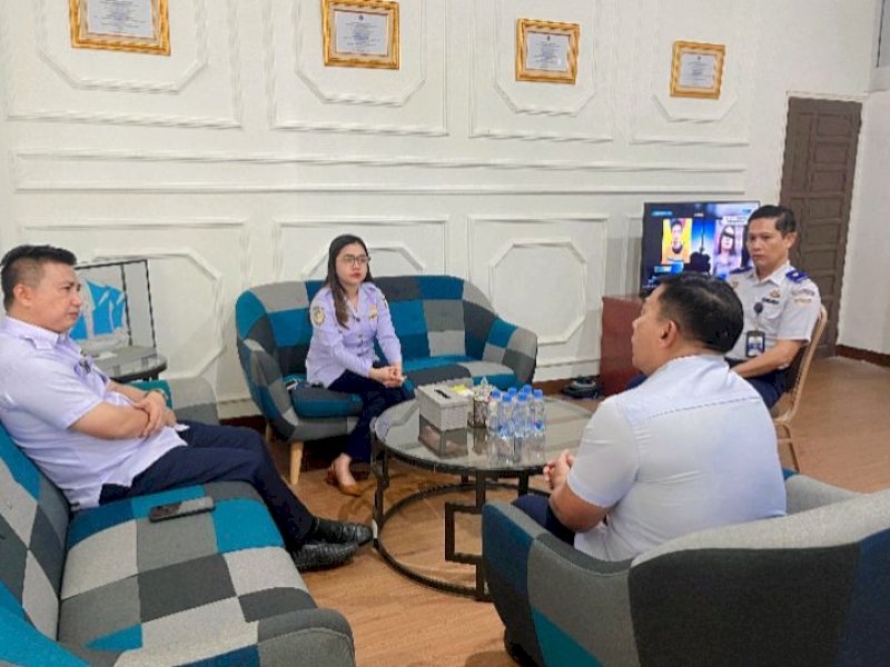 Perumda Terminal Makassar akan mulai menerapkan sistem pembayaran digital berbasis QRIS di seluruh area terminal, mulai 28 Juli 2025. @Jejakfakta/dok. Istimewa
