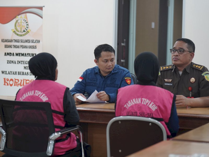 AH dan ER, tersangka kasus dugaan korupsi penyaluran kredit di salah satu Bank BUMN di Kota Makassar. @Jejakfakta/dok. Istimewa
