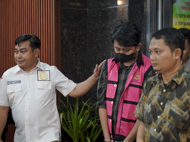 ATP, salah satu pegawai bank tersangka kasus dugaan korupsi penyaluran kredit fiktif di salah satu Bank BUMN di Kota Makassar. @Jejakfakta/dok. Istimewa