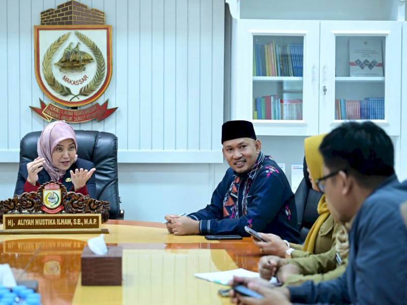 Wakil Wali Kota Kendari, H. Sudirman, melakukan kunjungan kerja dan silaturahmi ke Wakil Wali Kota Makassar, Aliyah Mustika Ilham, di Balai Kota Makassar, Senin (14/7/2025). @Jejakfakta/dok. Humas Pemkot Makassar