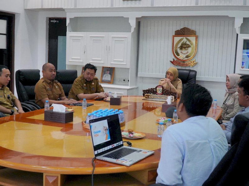 Wakil Wali Kota Makassar, Aliyah Mustika Ilham, saat menerima audiensi PT. Bimasakti Multi Energi di Balai Kota Makassar, Selasa (15/7/2025). @Jejakfakta/dok. Humas Pemkot Makassar