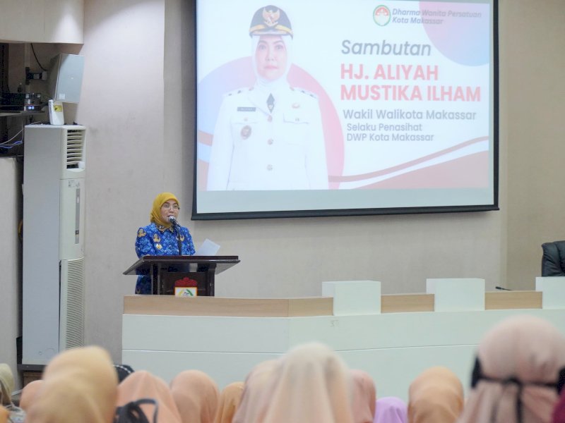 Wakil Wali Kota Makassar, Aliyah Mustika Ilham, saat pengukuhan Pengurus DWP Kota Makassar Masa Bakti 2024&ndash;2029 dan Serah Terima Jabatan Ketua DWP, di Ruang Sipakatau, Balai Kota Makassar, Kamis (17/7/2025). @Jejakfakta/dok. Humas Pemkot Makassar