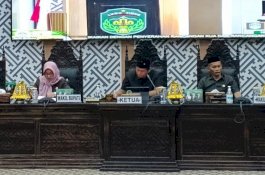 Wabup Lutim Sampaikan Jawaban Fraksi DPRD Terkait Pertanggungjawaban APBD 2024